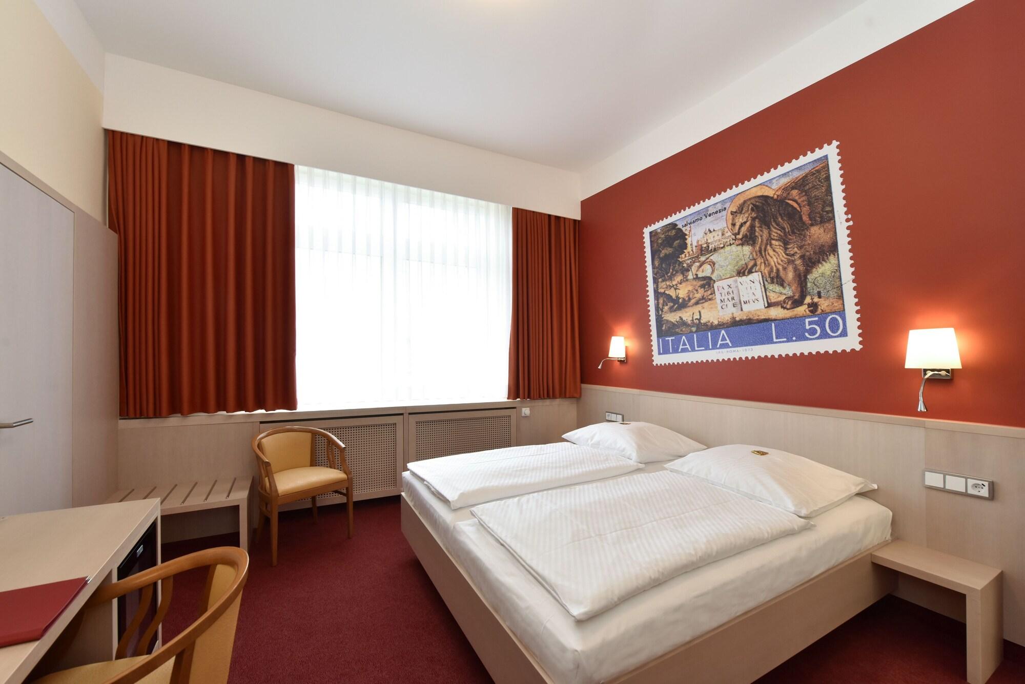 Hotel Adria Munchen Zewnętrze zdjęcie